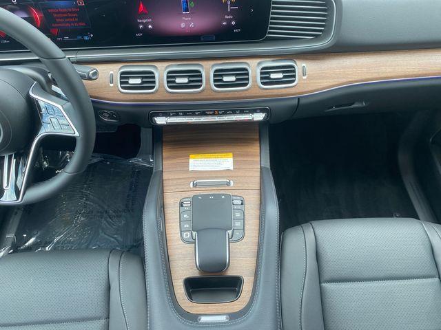 new 2025 Mercedes-Benz GLE 350 car, priced at $70,265