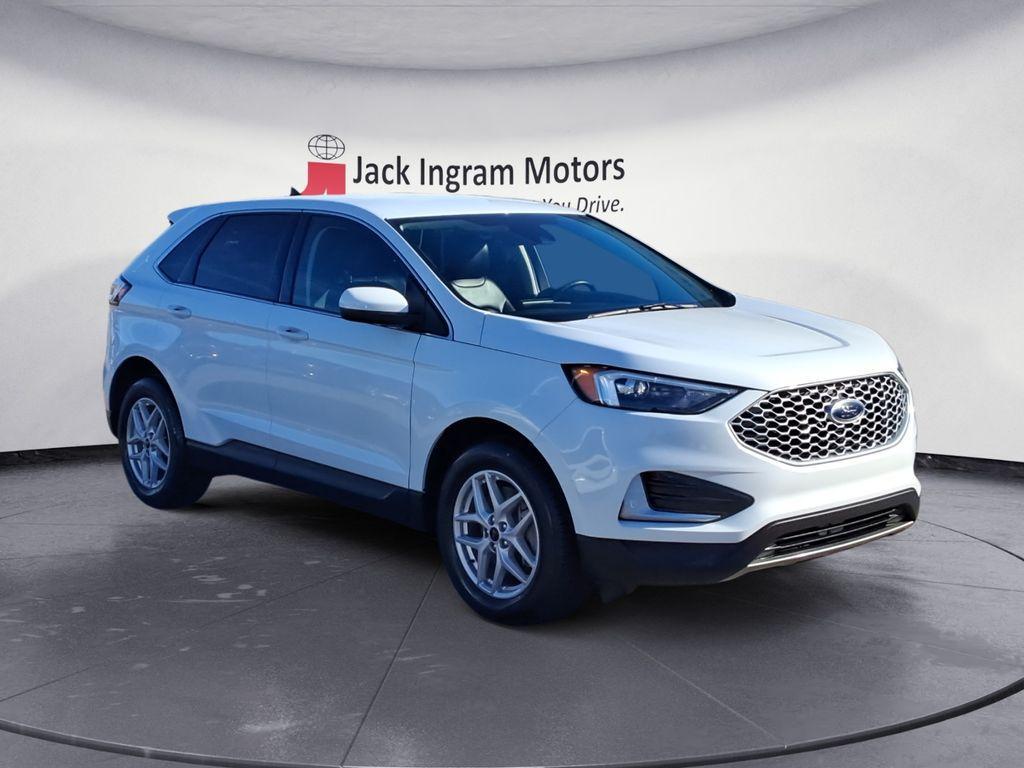 used 2024 Ford Edge car, priced at $24,297