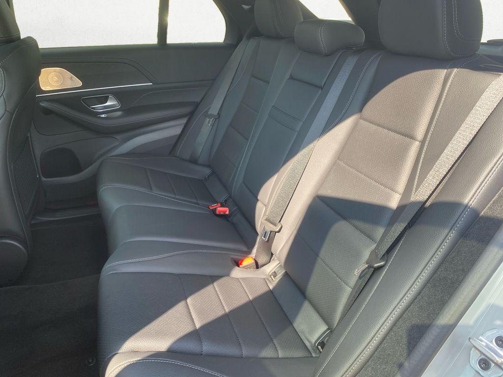 new 2026 Mercedes-Benz GLE 450 car