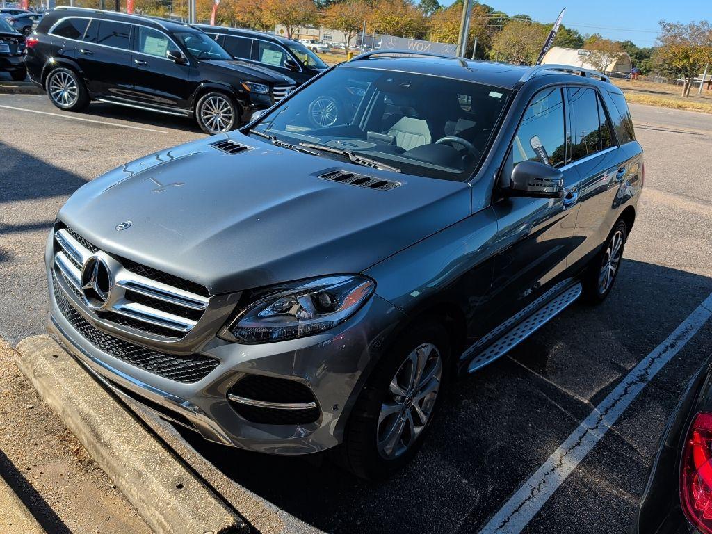 used 2019 Mercedes-Benz GLE 400 car, priced at $24,997