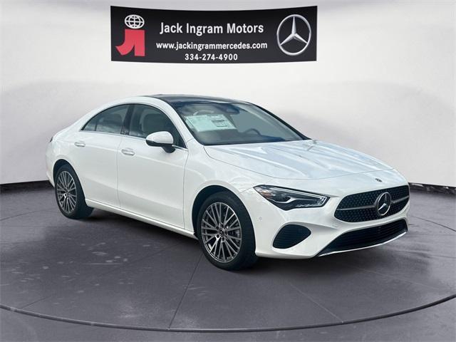 new 2025 Mercedes-Benz CLA 250 car