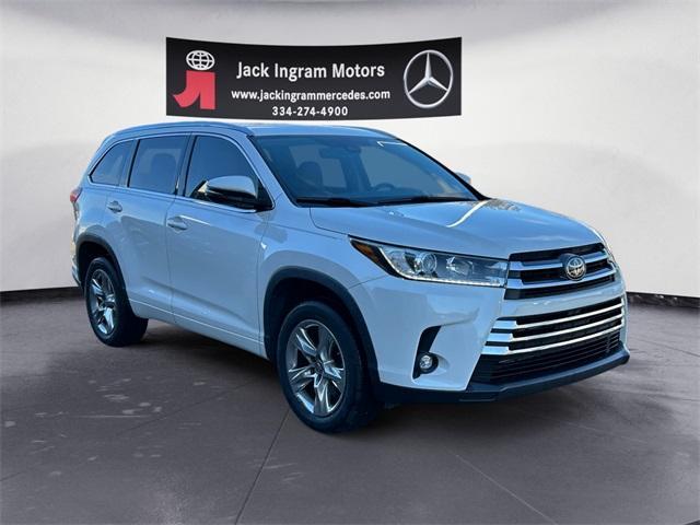 used 2019 Toyota Highlander car, priced at $25,997