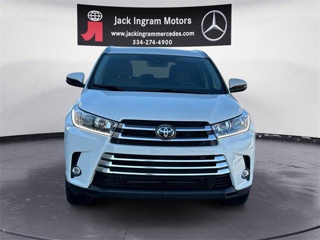 used 2019 Toyota Highlander car, priced at $25,997