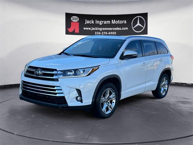 used 2019 Toyota Highlander car, priced at $25,997