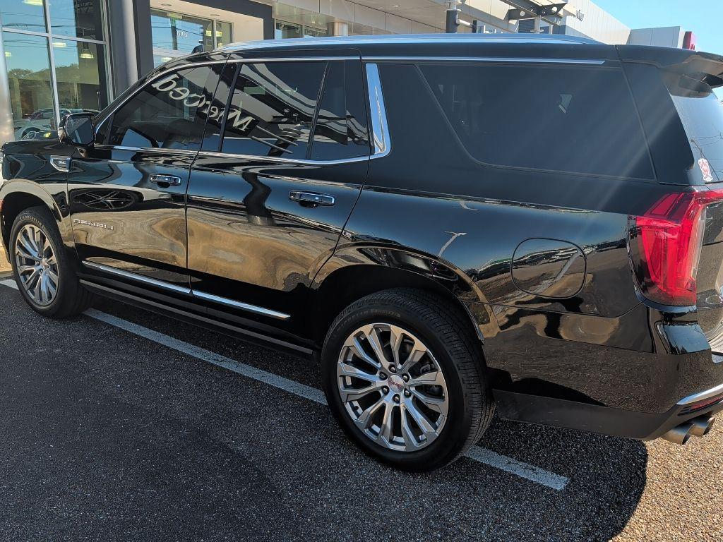 used 2022 GMC Yukon car, priced at $53,584