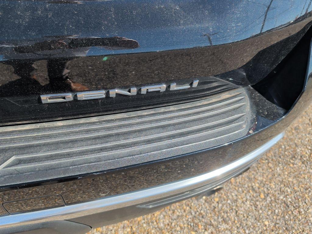 used 2022 GMC Yukon car, priced at $53,584