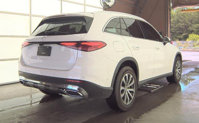 used 2024 Mercedes-Benz GLC 300 car