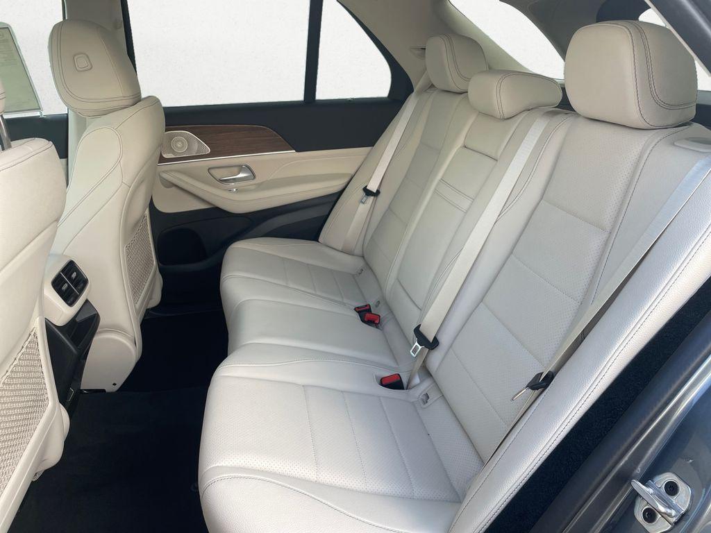 new 2026 Mercedes-Benz GLE 350 car