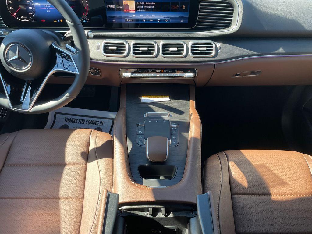 new 2025 Mercedes-Benz GLE 350 car, priced at $72,915