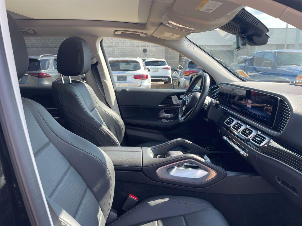 used 2024 Mercedes-Benz GLE 350 car, priced at $59,597