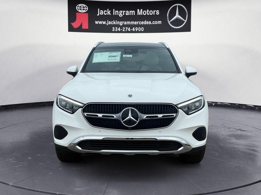 new 2025 Mercedes-Benz GLC 300 car, priced at $56,350