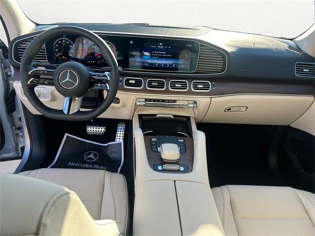 new 2025 Mercedes-Benz GLS 450 car, priced at $96,365