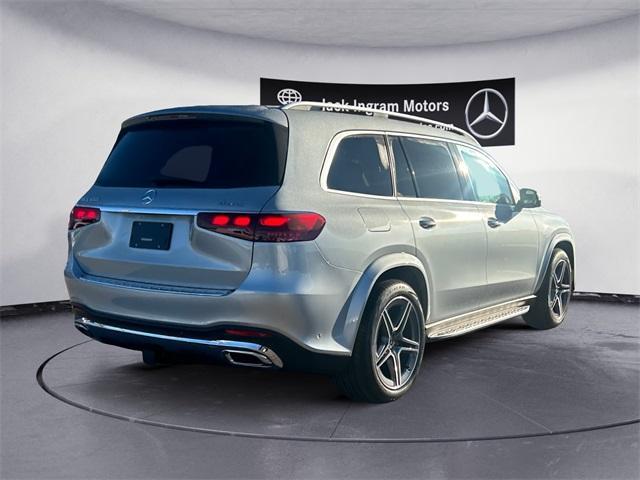 new 2025 Mercedes-Benz GLS 450 car, priced at $96,365