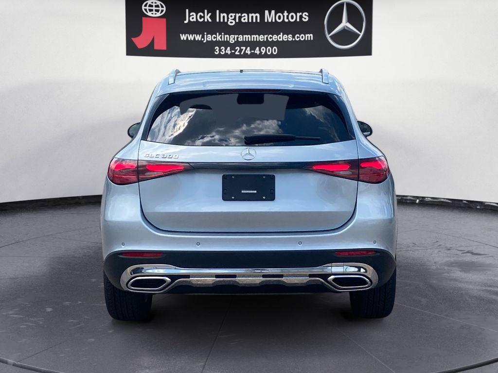 new 2026 Mercedes-Benz GLC 300 car