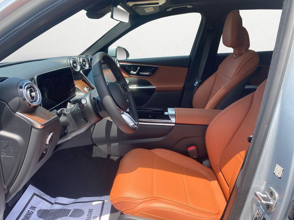 new 2026 Mercedes-Benz GLC 300 car