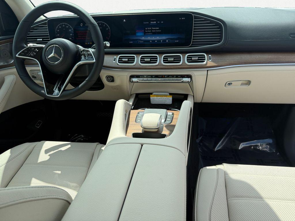 new 2025 Mercedes-Benz GLE 350 car, priced at $81,385