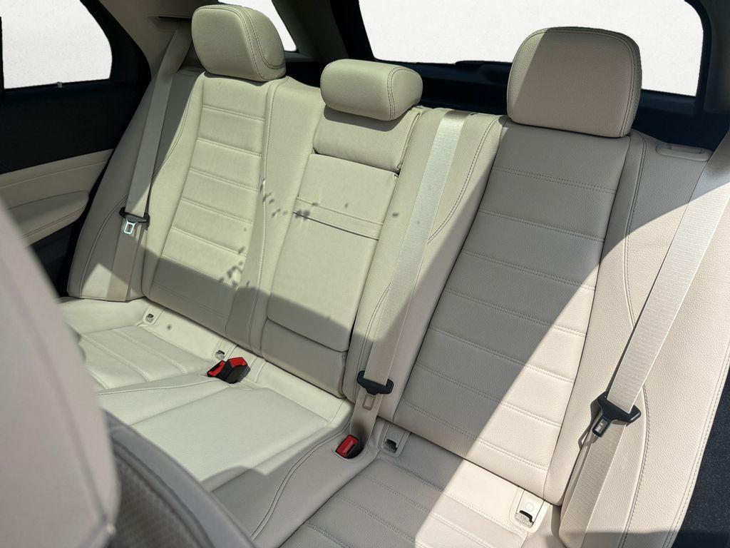new 2025 Mercedes-Benz GLE 350 car, priced at $81,385