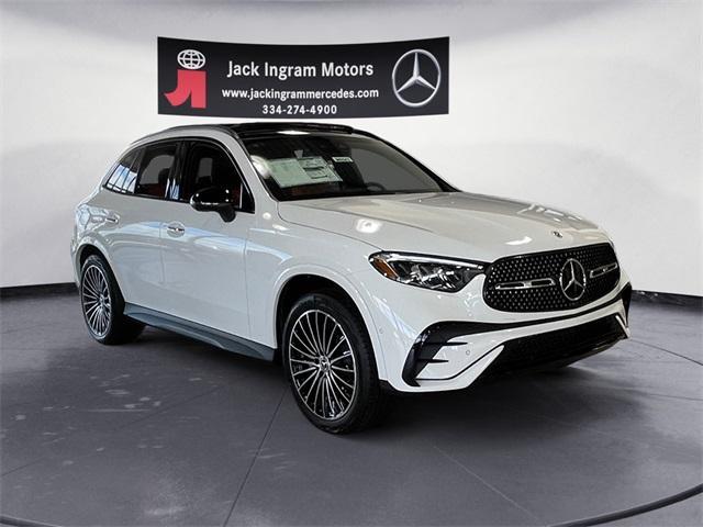 new 2025 Mercedes-Benz GLC 350e car