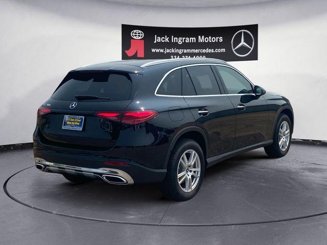 new 2025 Mercedes-Benz GLC 300 car, priced at $52,385