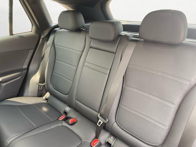 new 2025 Mercedes-Benz GLC 300 car, priced at $52,385