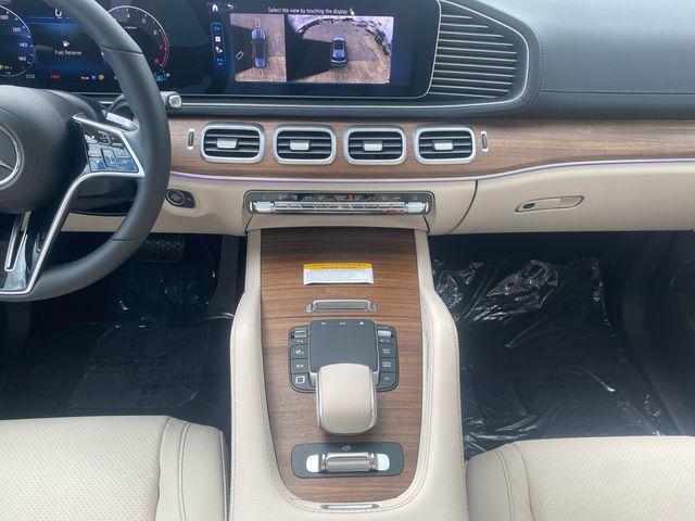 new 2025 Mercedes-Benz GLS 450 car, priced at $91,800