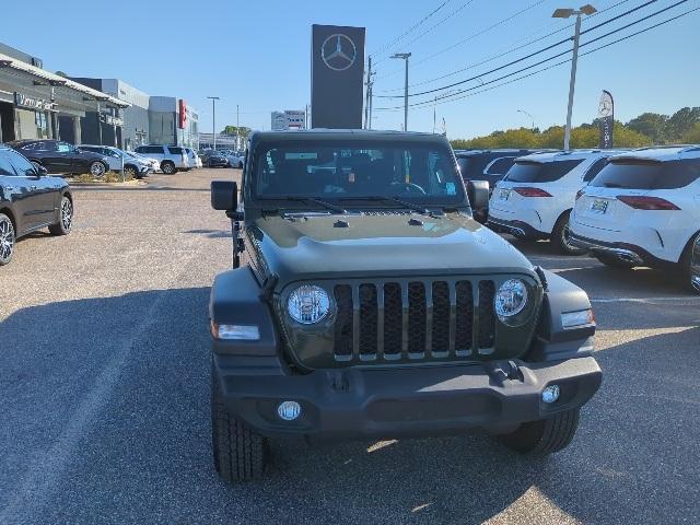 used 2022 Jeep Gladiator car, priced at $31,997