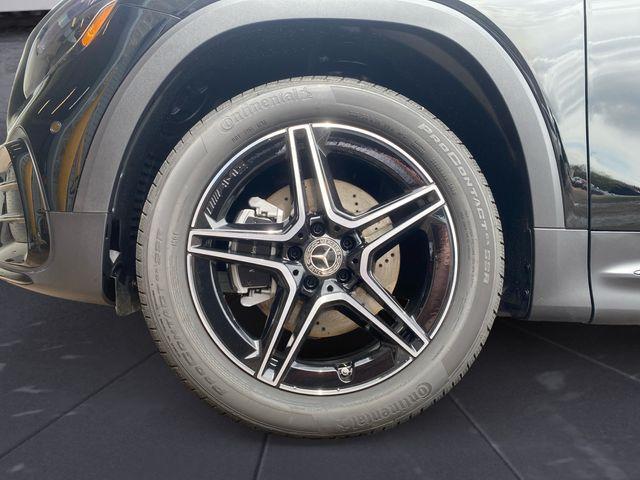 new 2025 Mercedes-Benz GLB 250 car, priced at $52,985