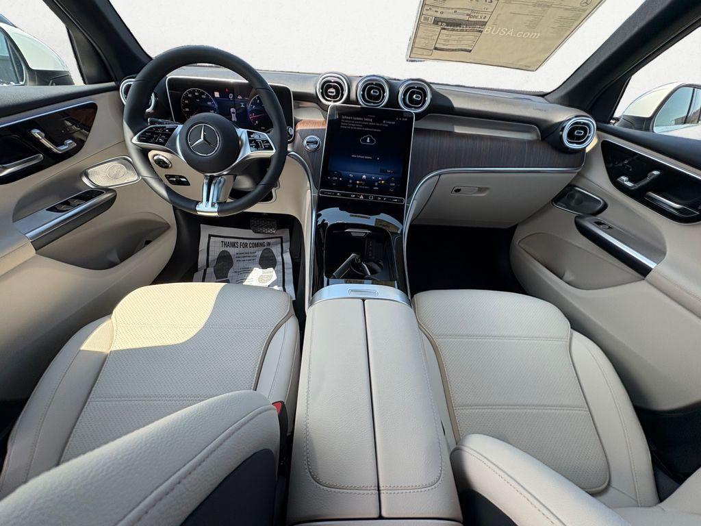 new 2026 Mercedes-Benz GLC 300 car