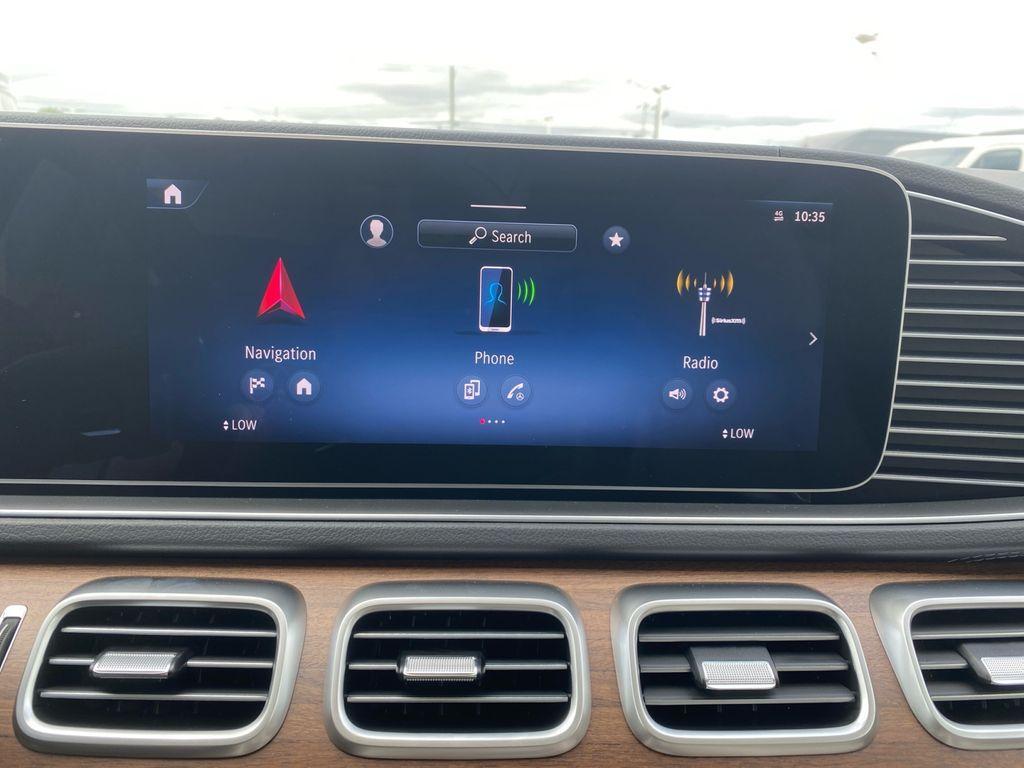 new 2026 Mercedes-Benz GLS 450 car