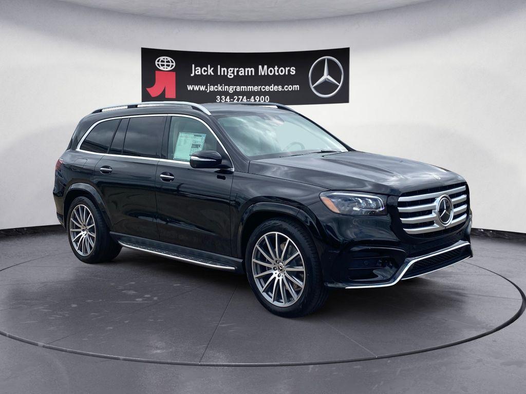 new 2026 Mercedes-Benz GLS 450 car