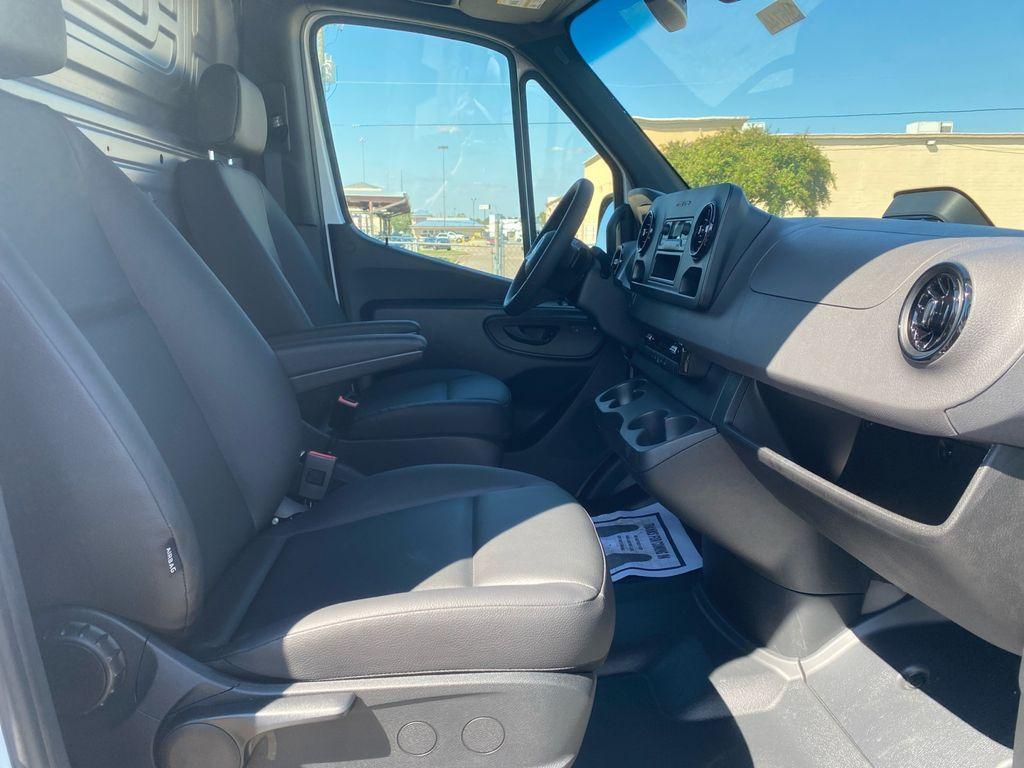 new 2025 Mercedes-Benz Sprinter 2500 car, priced at $58,831