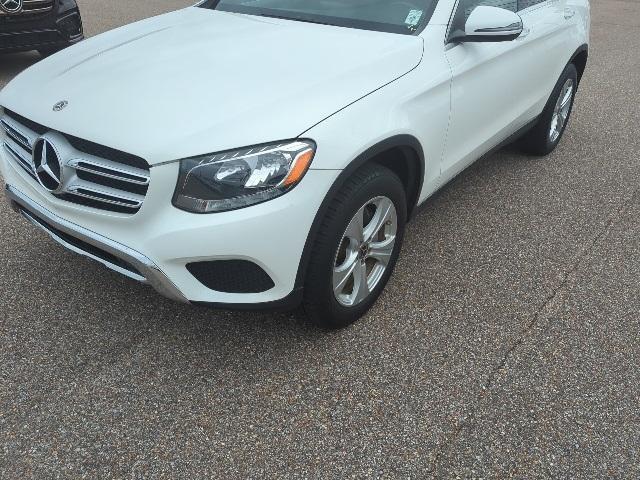 used 2018 Mercedes-Benz GLC 300 car, priced at $16,397