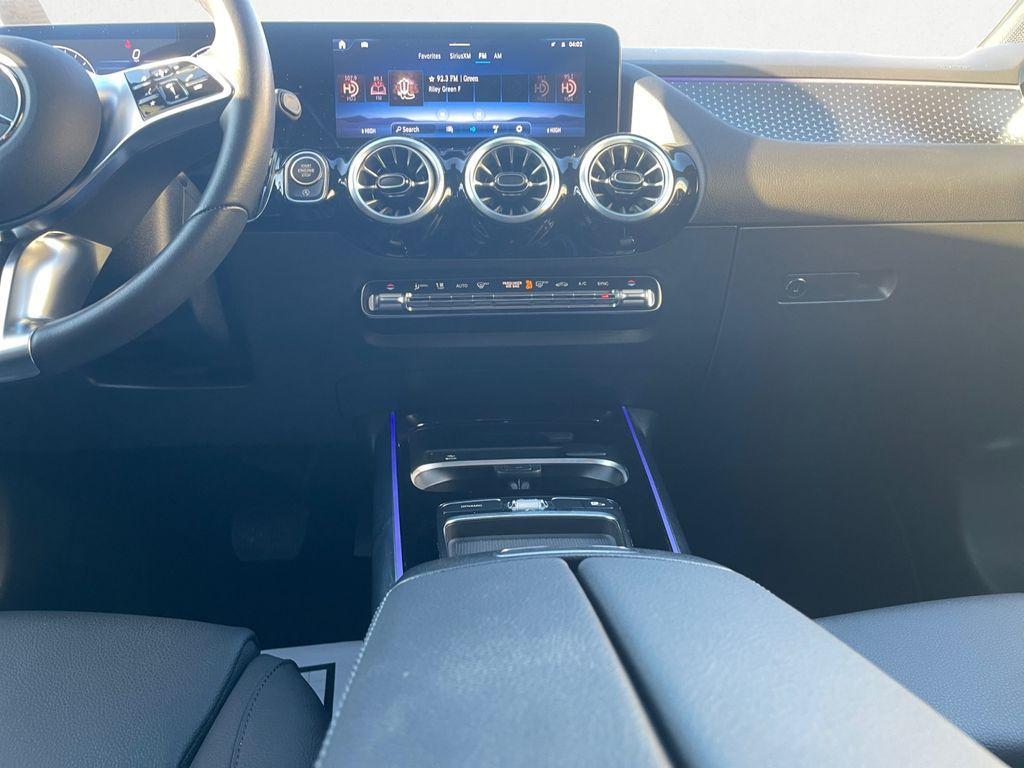 used 2025 Mercedes-Benz GLA 250 car, priced at $38,896