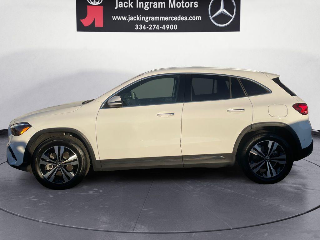 used 2025 Mercedes-Benz GLA 250 car, priced at $38,896