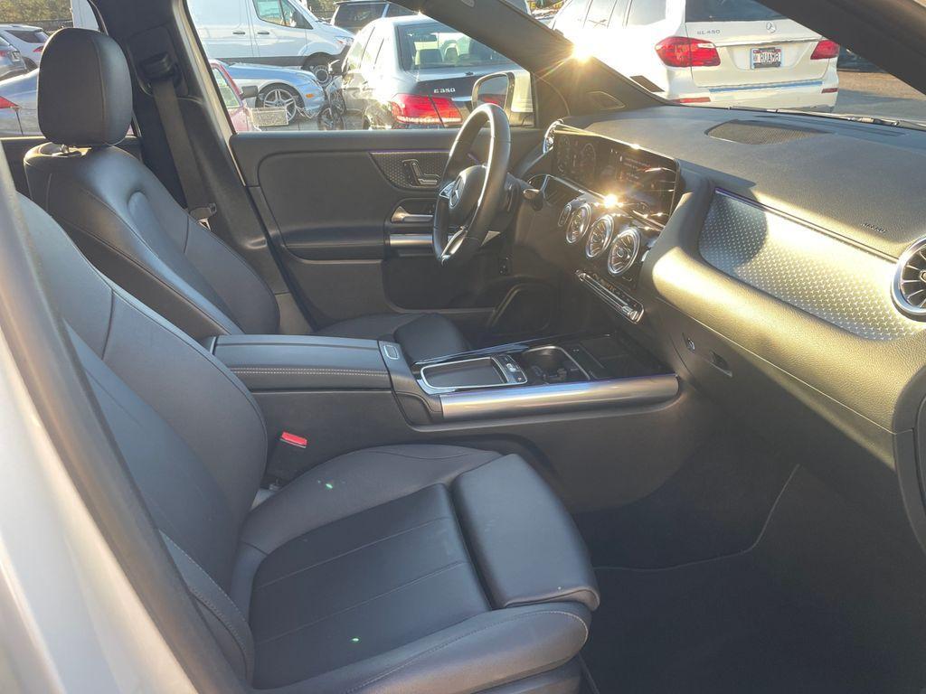 used 2025 Mercedes-Benz GLA 250 car, priced at $38,896