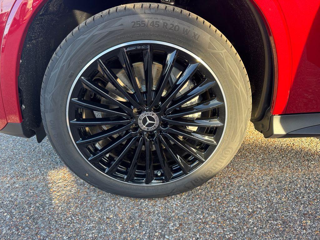 new 2026 Mercedes-Benz GLC 300 car