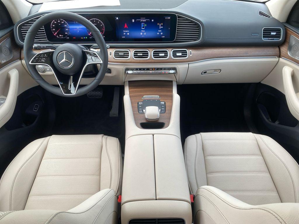 new 2026 Mercedes-Benz GLE 450 car