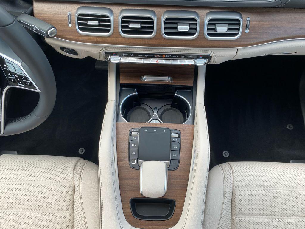 new 2026 Mercedes-Benz GLE 450 car