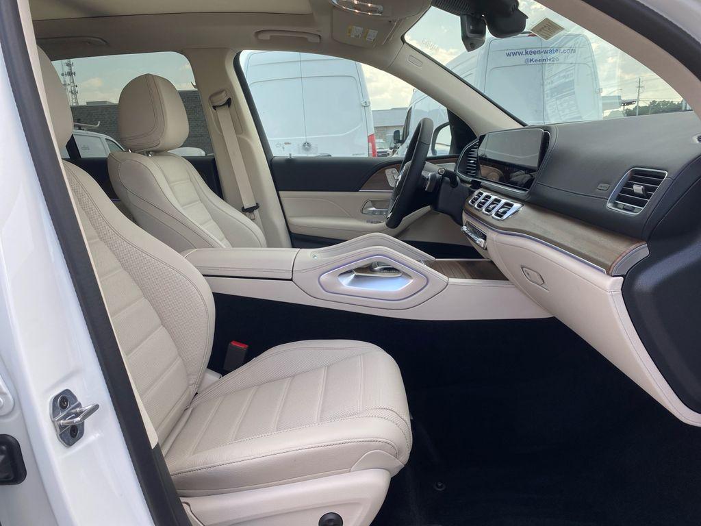 new 2026 Mercedes-Benz GLE 450 car
