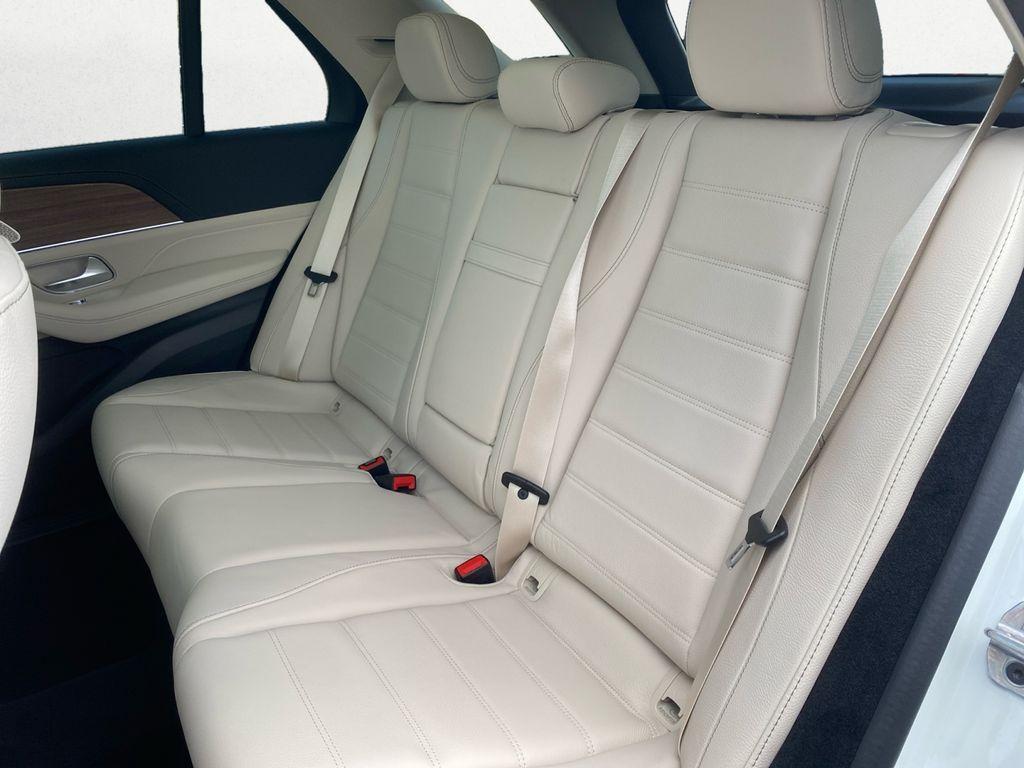 new 2026 Mercedes-Benz GLE 450 car