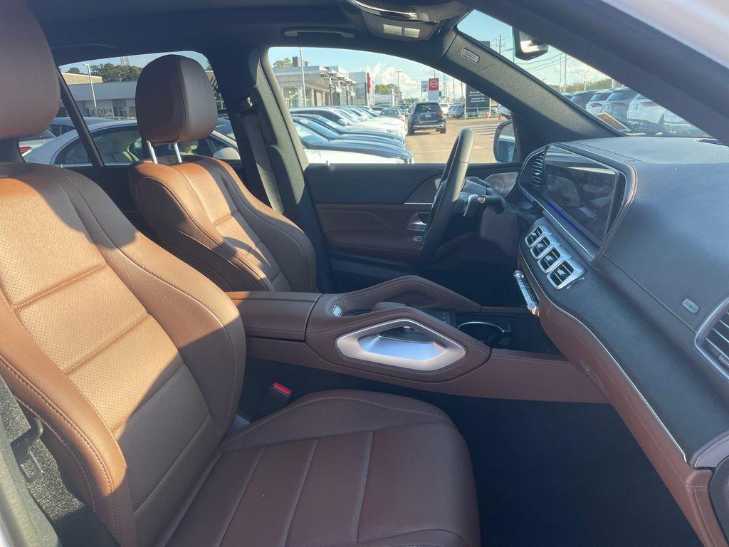 used 2024 Mercedes-Benz GLE 350 car, priced at $59,997