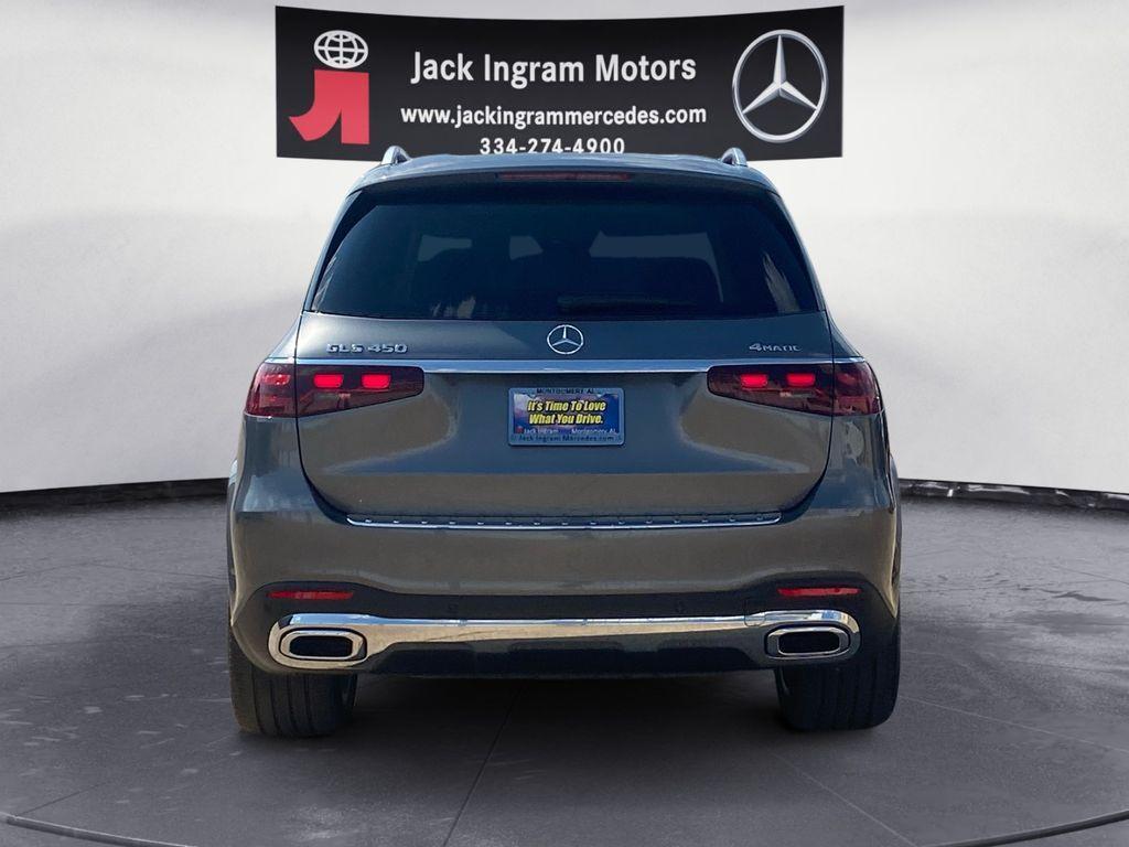 new 2026 Mercedes-Benz GLS 450 car