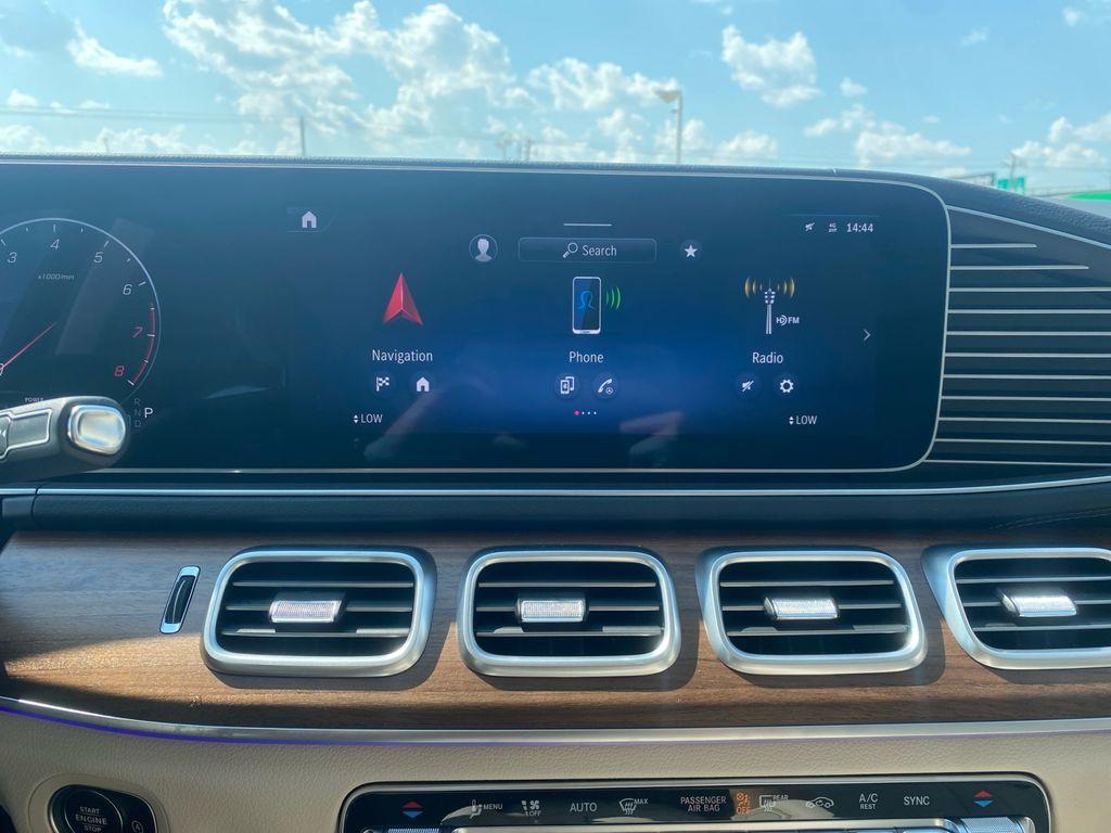 new 2026 Mercedes-Benz GLS 450 car