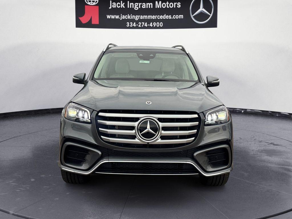 new 2026 Mercedes-Benz GLS 450 car