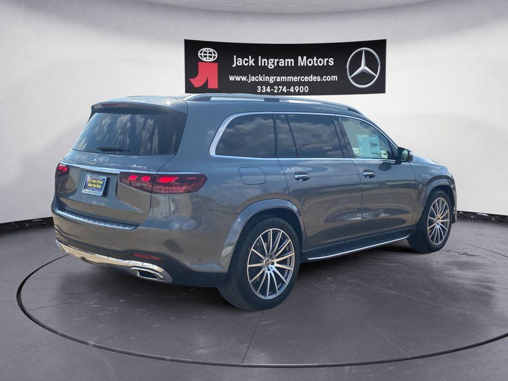 new 2026 Mercedes-Benz GLS 450 car