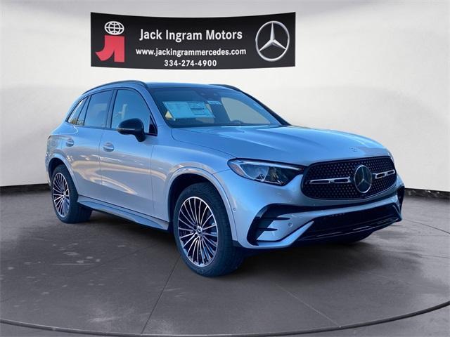 new 2025 Mercedes-Benz GLC 350e car, priced at $72,830