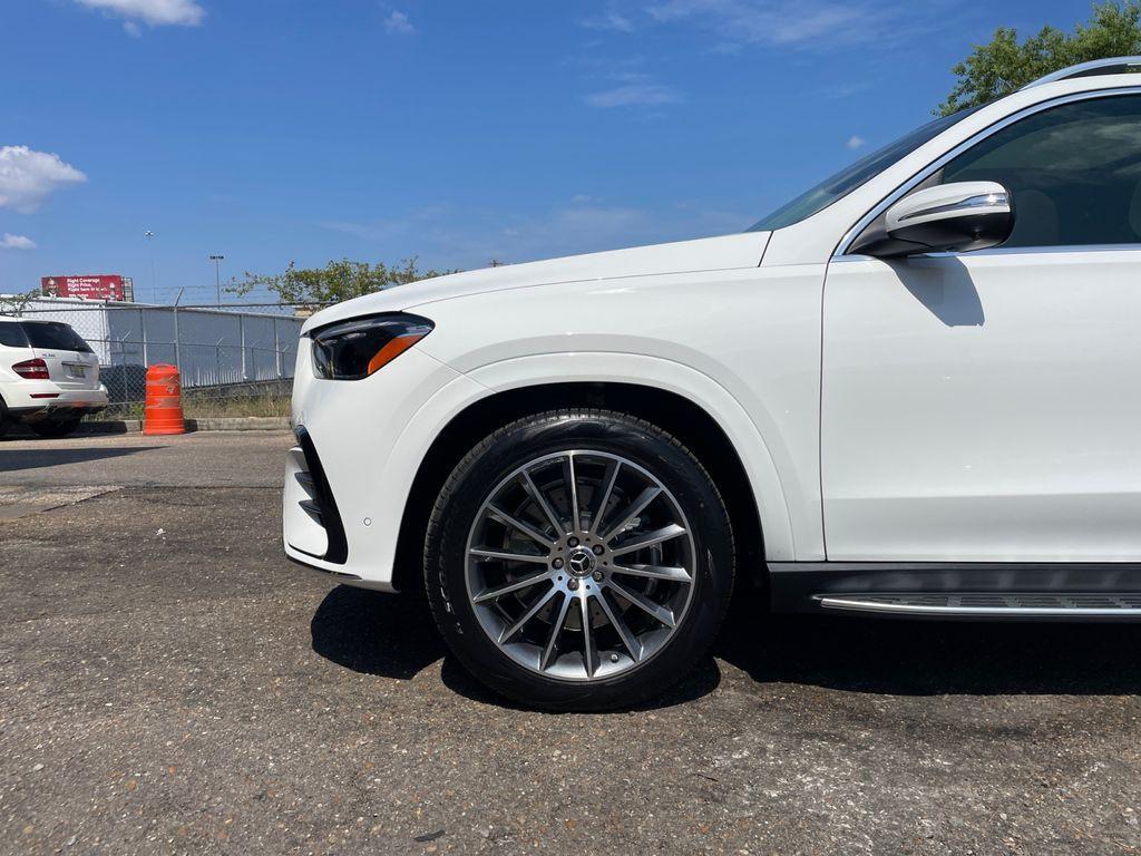 new 2026 Mercedes-Benz GLE 450 car