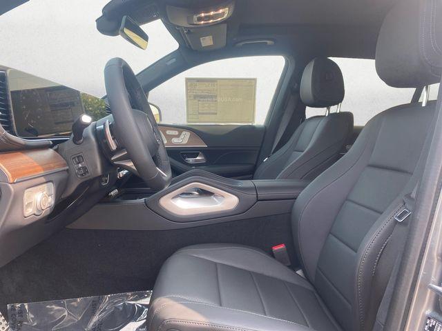 new 2025 Mercedes-Benz GLS 450 car, priced at $96,495