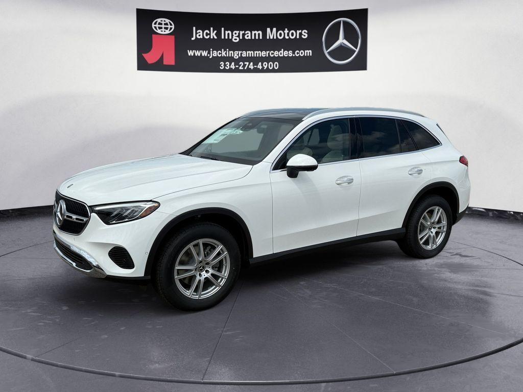 new 2025 Mercedes-Benz GLC 300 car, priced at $54,585