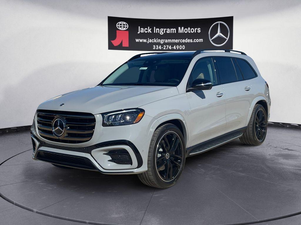 new 2026 Mercedes-Benz GLS 450 car